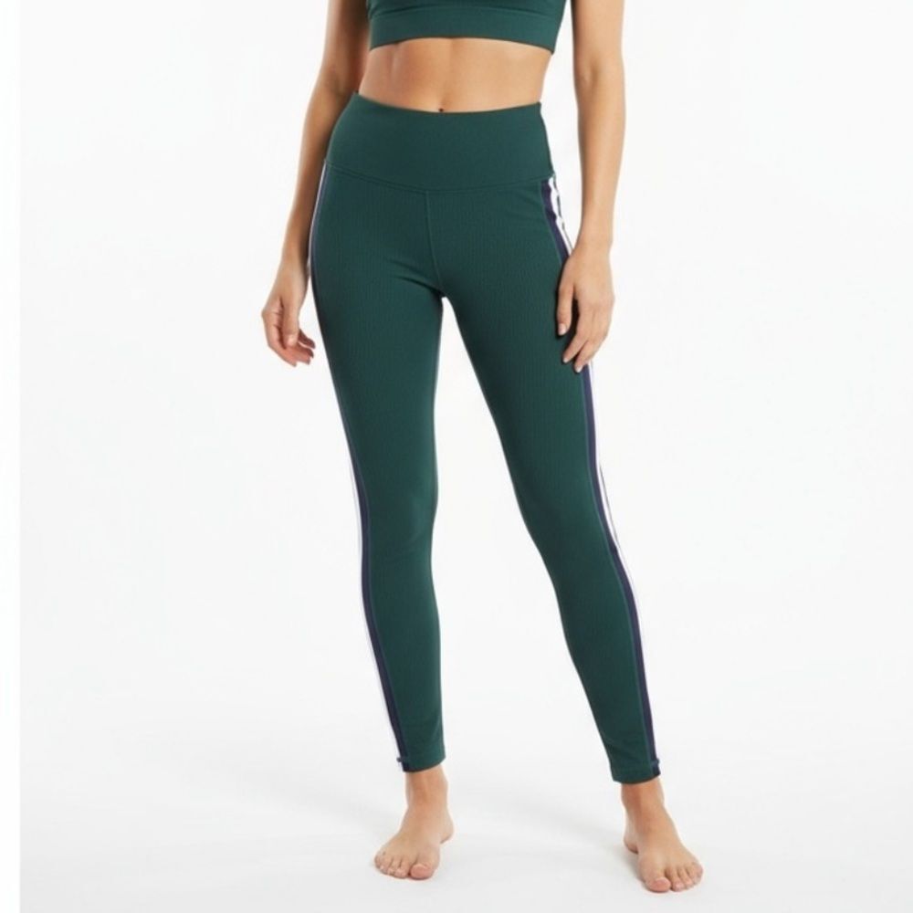 Wilo the Label Green Ribbed Side Stripe Leggings Size Small